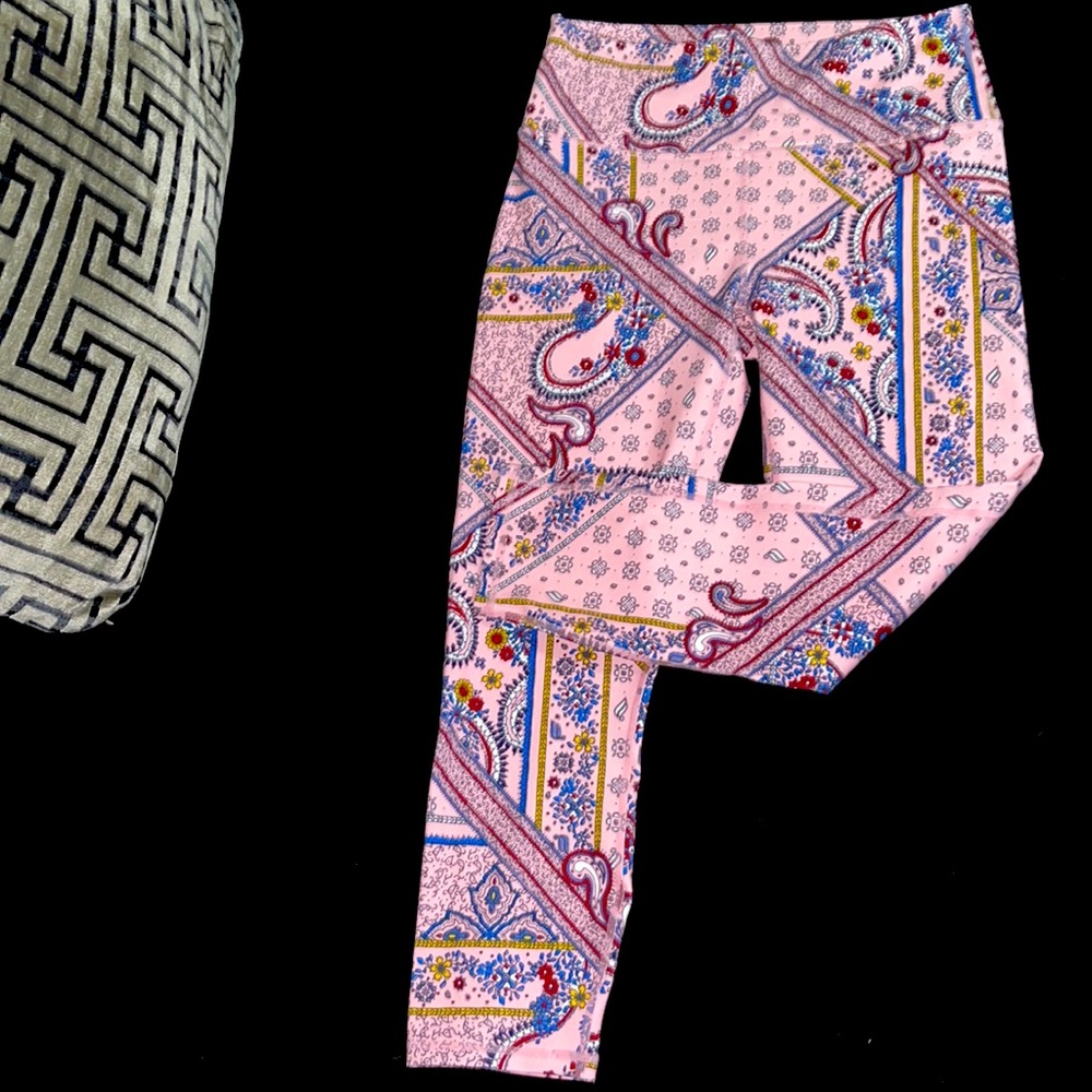 Fabletics activewear pants